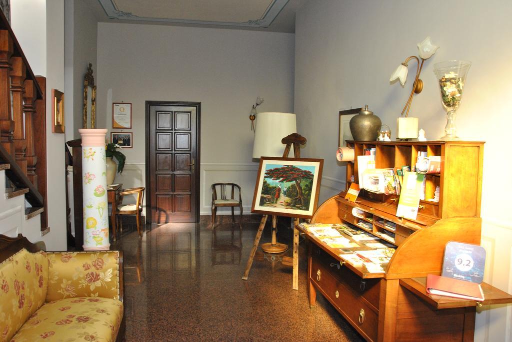 Al Lunario Cherasco Bagian luar foto
